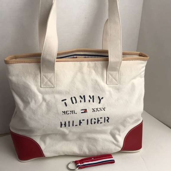 Tommy Hilfiger Handbags - NWOT Tommy Hilfiger canvas tote